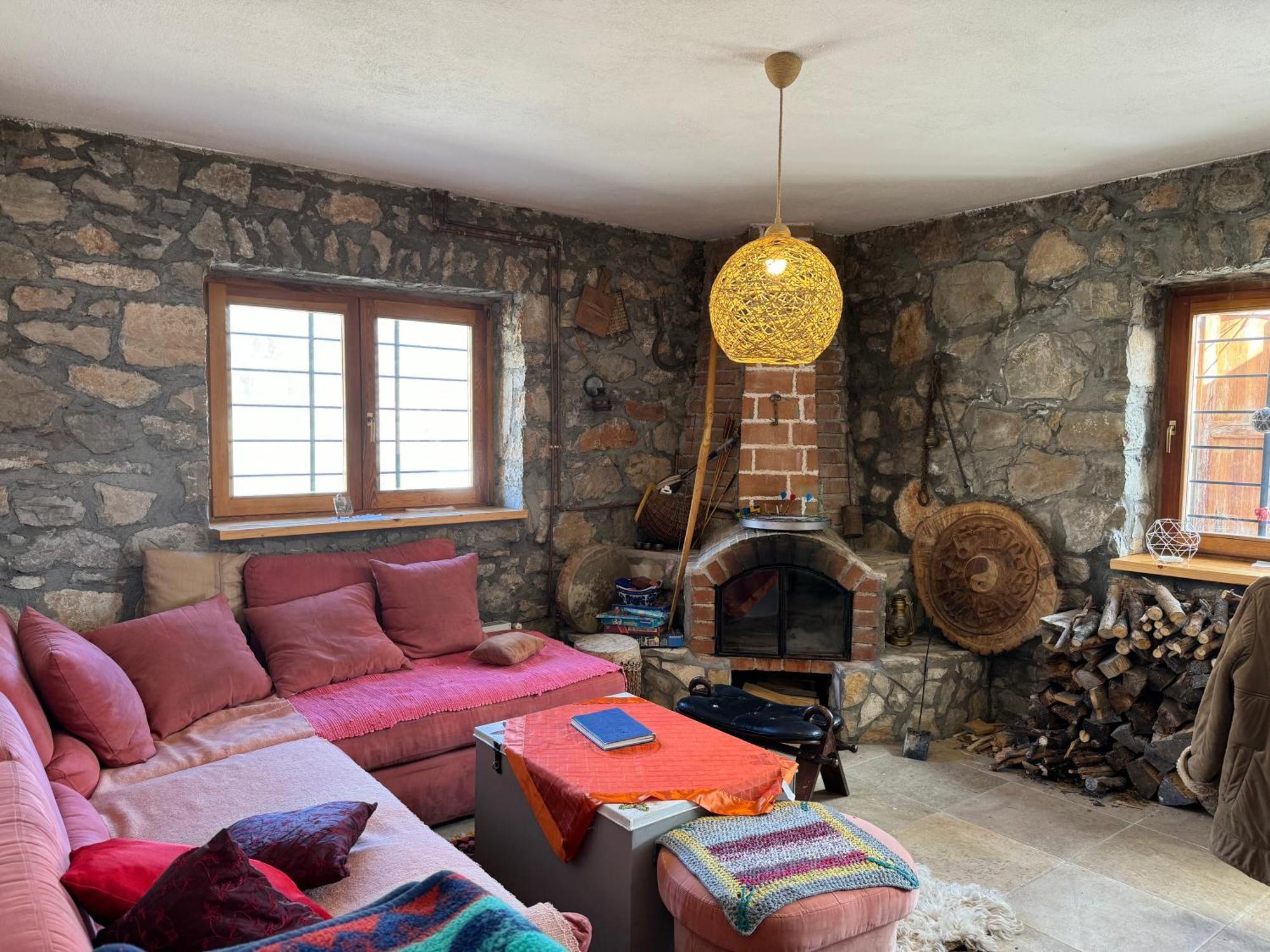 Mountain House Varda Ledenice Luaran gambar